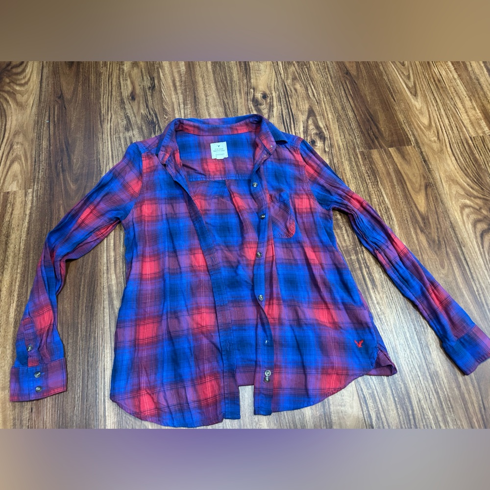 American Eagle Outfitters Red and Blue Plaid Shirt
